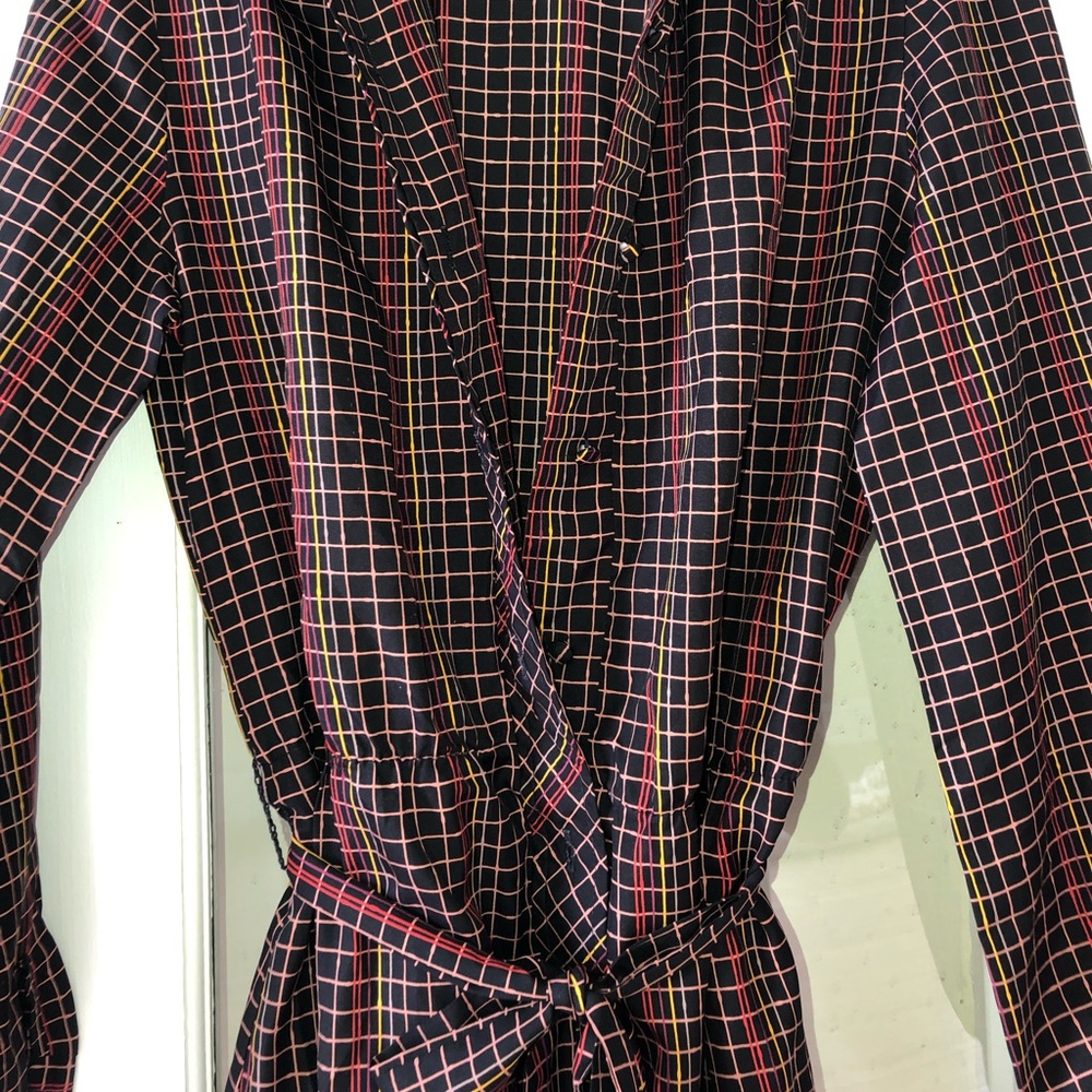 Funky 80s Vintage Laser Collared Dress